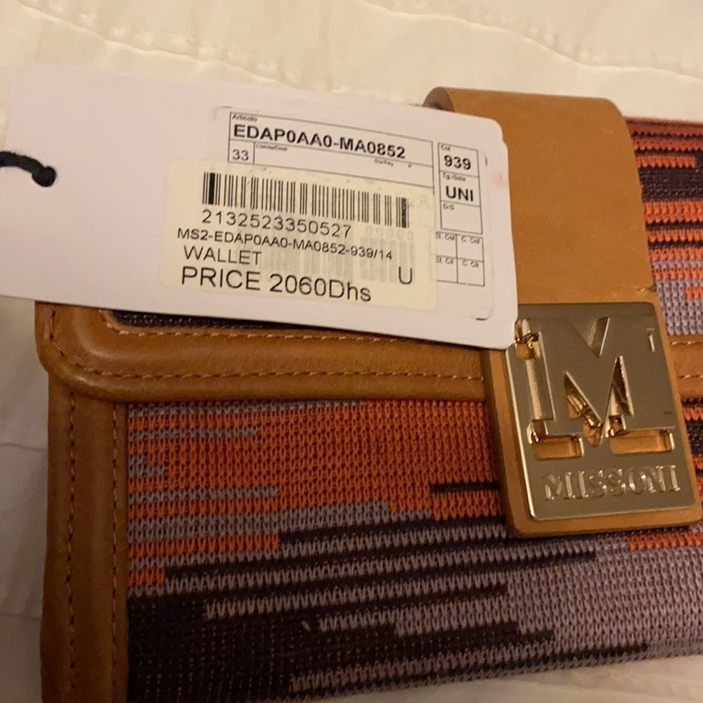 NWT AUTHENTIC‎ Missoni Wallet. Mint. Paid $285 - Picture 10 of 10